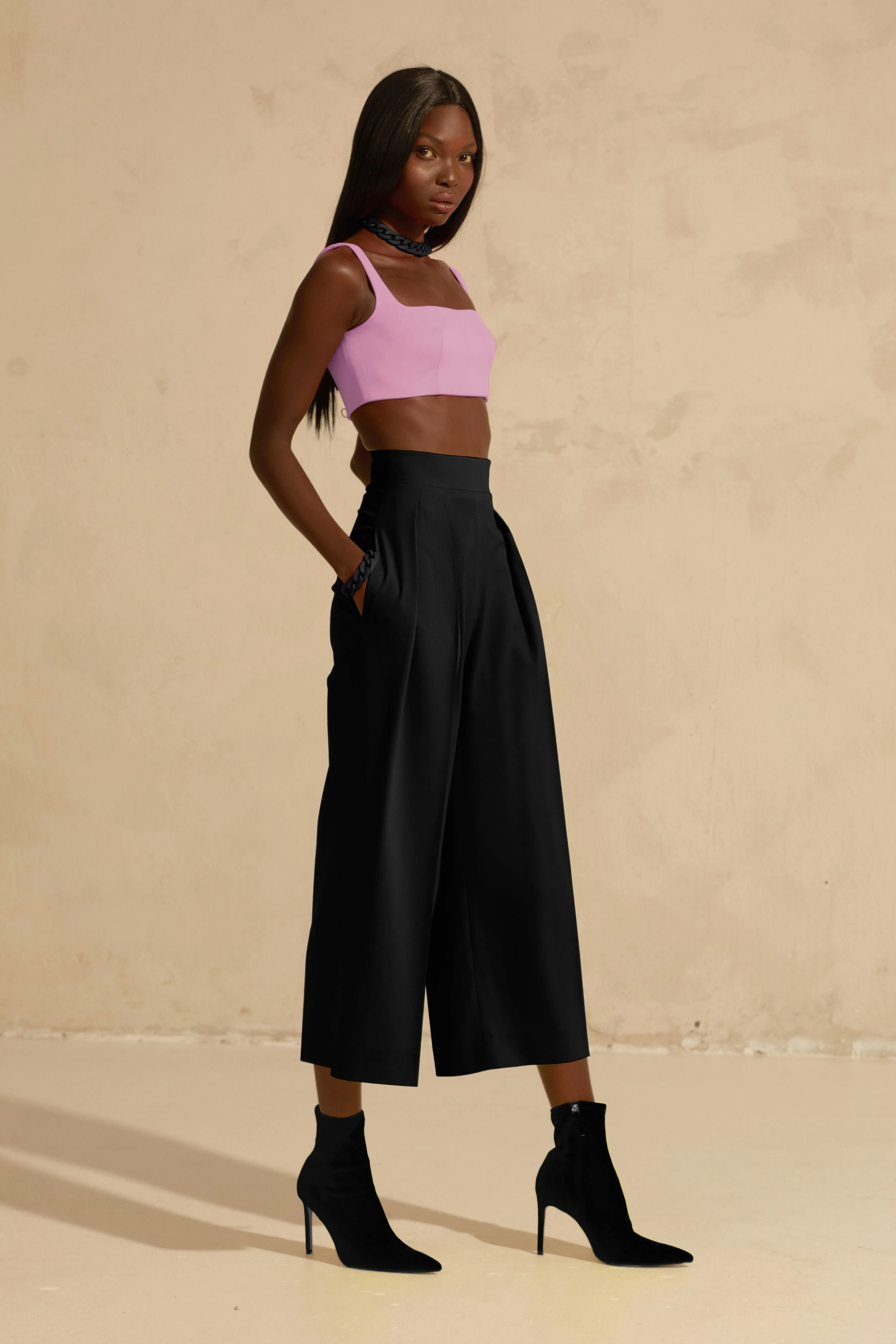 Wide-Leg Cropped Pants